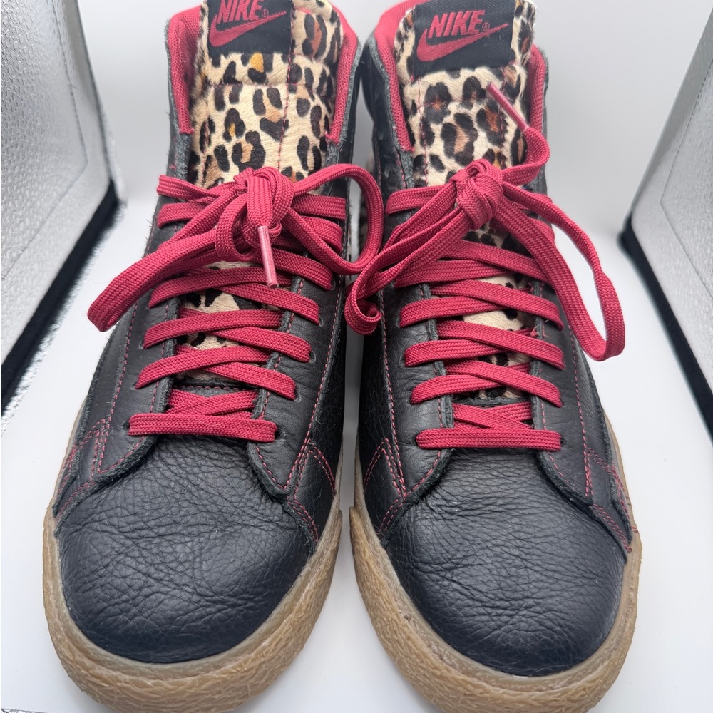 Champion Black High-Top Sneakers with Leopard Swoosh and Red Laces size: 9.5 - Picture 3 of 8